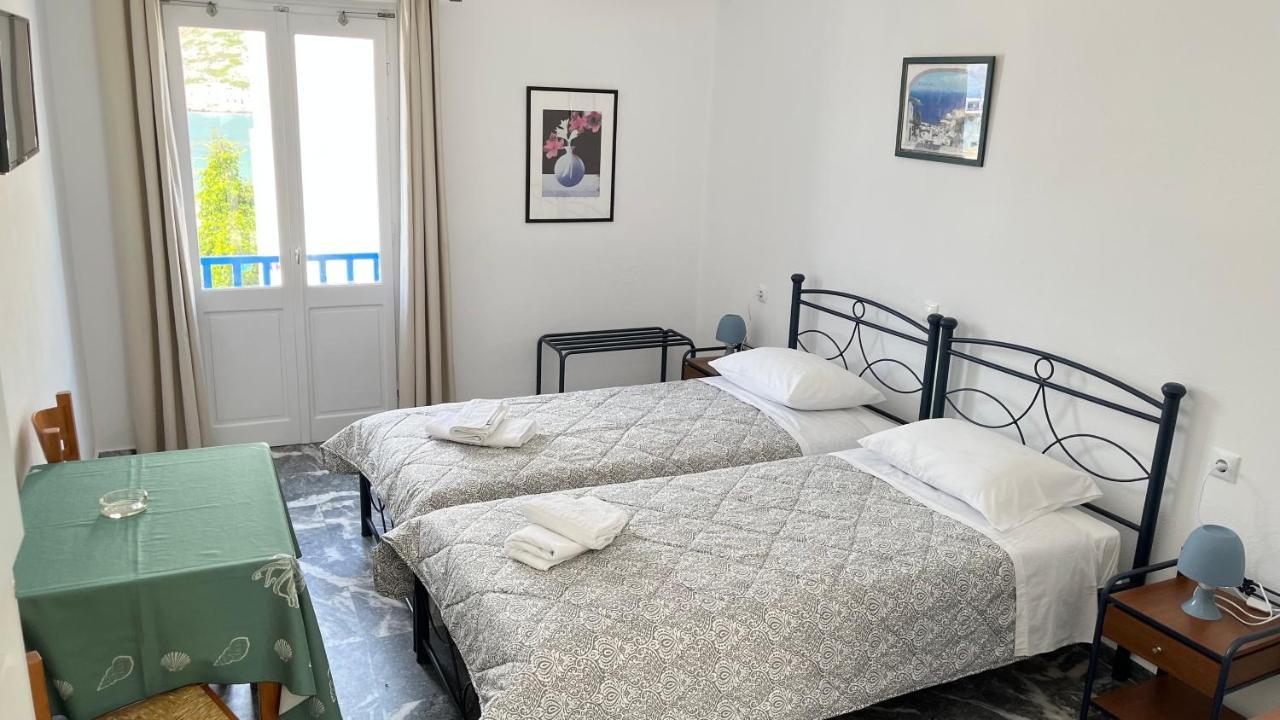 קמרס Meropi Rooms מראה חיצוני תמונה